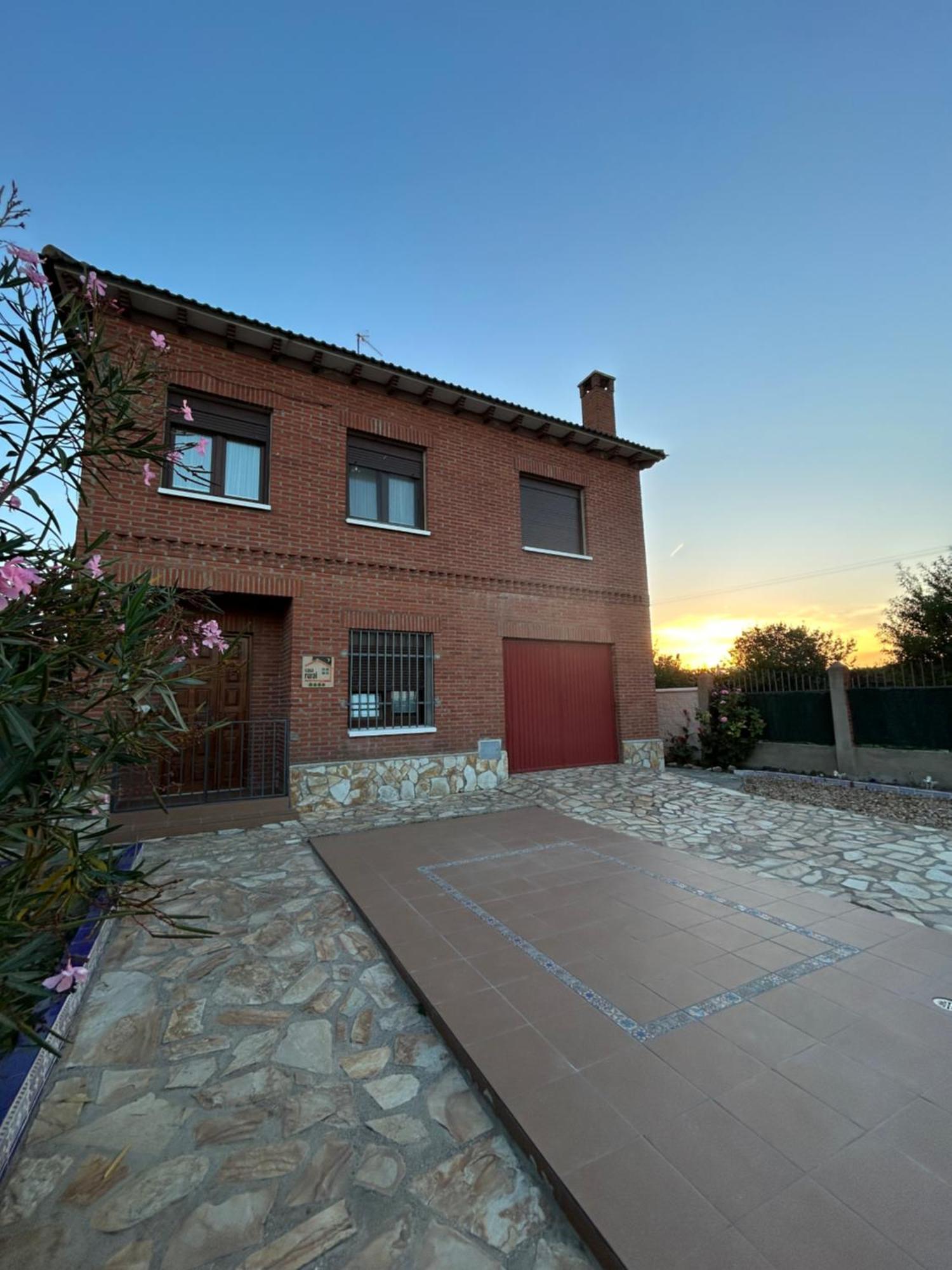 Casa Rural Alaejos מראה חיצוני תמונה